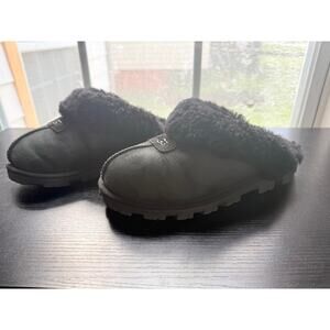 UGG Black Shearling Clog Slippers Women’s Size 8 Suede Slip-On Cozy Shoes